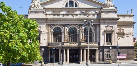 Plzeňské divadlo je nejen uměleckou institucí, ale i aktivním hráčem na kulturní mapě města. 