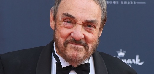 John Rhys-Davies.