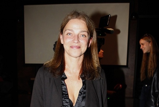 Herečka, která je aktuálně k vidění v seriálu Kamarádi, má narozeniny 15. listopadu. Lucie Zedníčková se vzdá dvou pětek a bude jí 56 let.