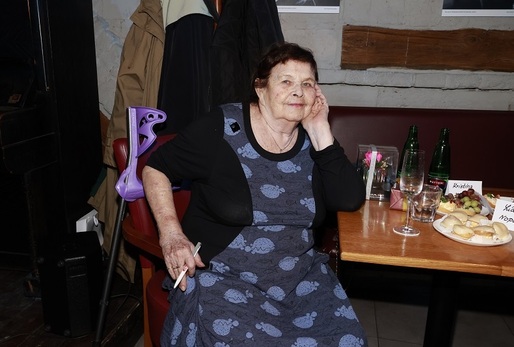 Ivanka Devátá oslavila devadesáté narozeniny. 