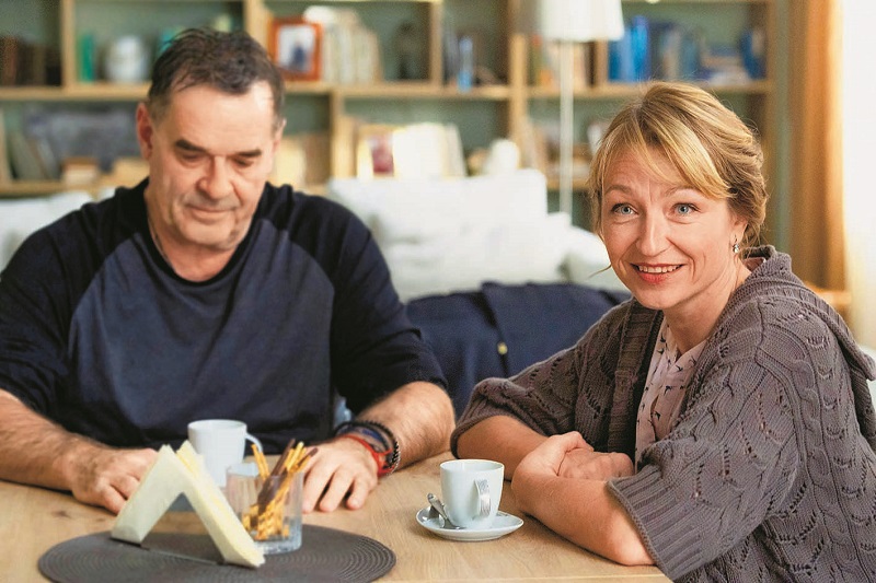 Nově se bude po boku Miroslava Etzlera ukazovat Klára Cibulková. 