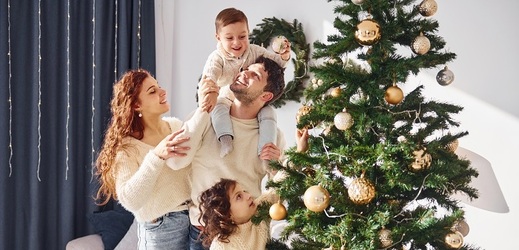 Historie vánoční výzdoby sahá hluboko do předkřesťanských dob.