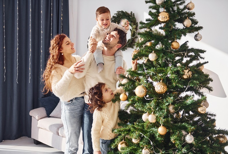 Historie vánoční výzdoby sahá hluboko do předkřesťanských dob.