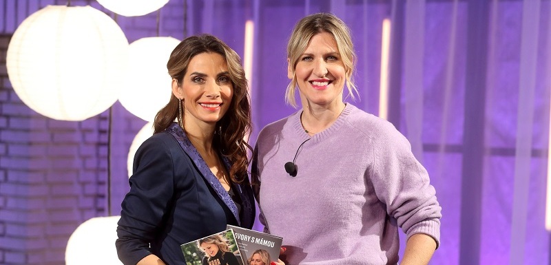 Hana Třeštíková v pořadu VIP svět. 