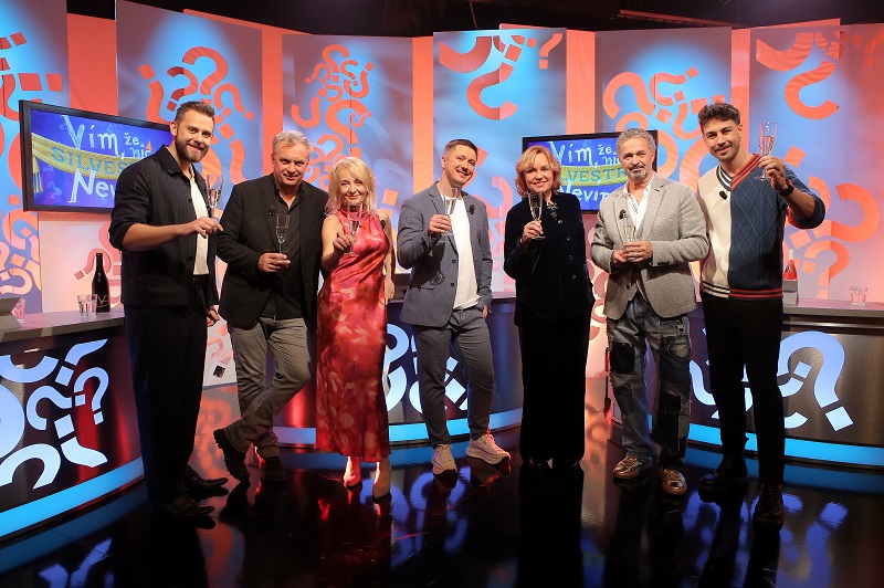 Večer bude patřit show Vím, že nic nevím. 