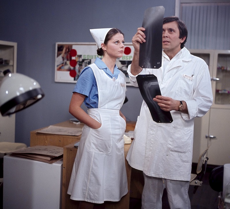 S Josefem Abrhámem v roli Iny v Nemocnici na kraji města. 