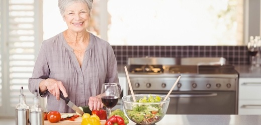  Klíčem k úspěšnému a udržitelnému snižování váhy je zařazení správných jídel do vašeho jídelníčku.