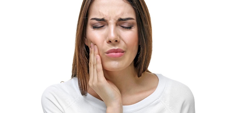 Mráz, vítr i střídání tepla a zimy představují pro zuby skutečný stres.