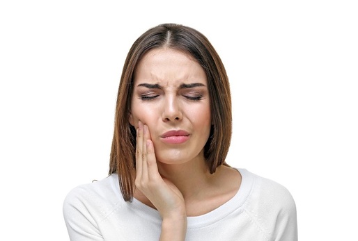 Mráz, vítr i střídání tepla a zimy představují pro zuby skutečný stres.