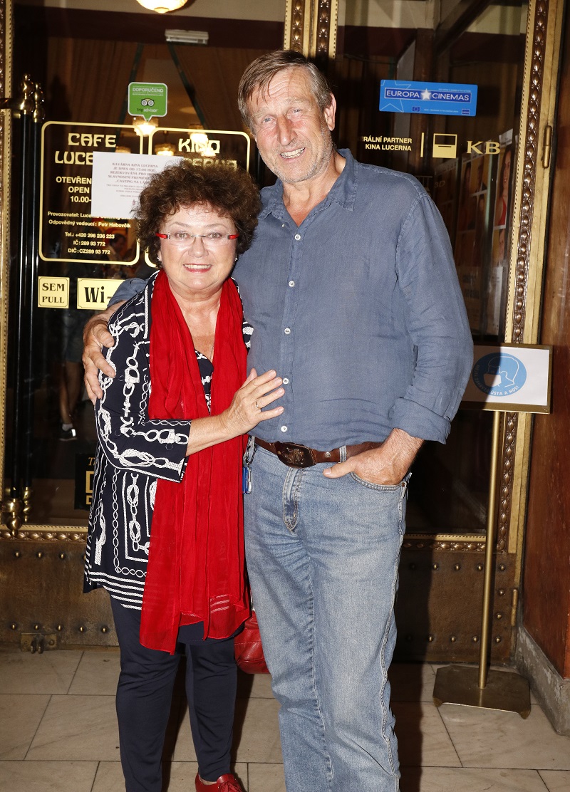 S manželem Václavem Vydrou. 