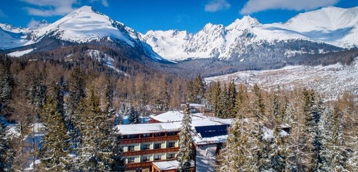 Zimní pohoda, ale i adrenalin. Kam se vydat na nezapomenutelnou lyžovačku ve Vysokých Tatrách 