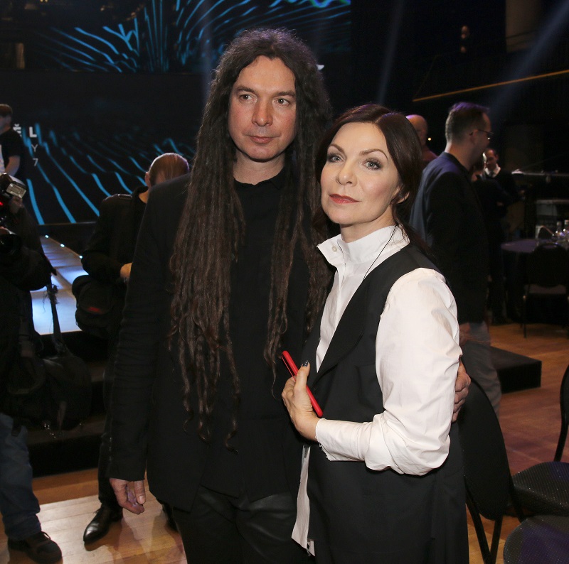 Zpěvačka s bývalým partnerem Tomášem Varteckým. 