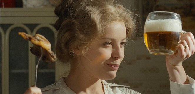 Magda Vášáryová během natáčení zjistila, že je v jiném stavu. 