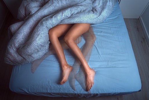 Syndromem neklidných nohou trpí přibližně 10 % české populace.