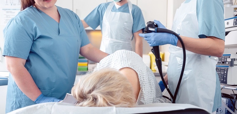 Kolorektální karcinom je zhoubný nádor vznikající nejčastěji ze sliznice tlustého střeva nebo konečníku. 