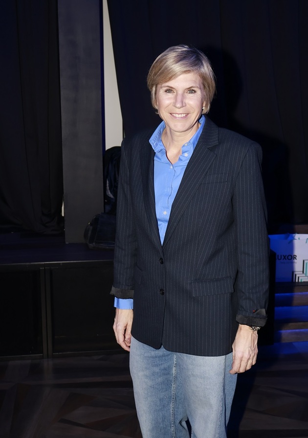 Aktivní sportovní kariéra má svůj přirozený konec a nejlepší česká běžkyně na lyžích to věděla. Aby nebyla Kateřina Neumannová zaskočena, pečlivě se připravila a vystudovala andragogiku, tedy vědní obor zaměřený na vzdělávání dospělých. Nabyté znalosti pak naplno zúročila v práci pro Český olympijský výbor, kde pomáhá sportovcům po skončení kariéry zorientovat se v každodenním životě.