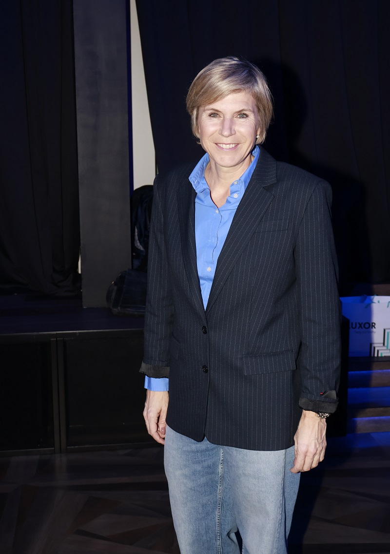 Aktivní sportovní kariéra má svůj přirozený konec a nejlepší česká běžkyně na lyžích to věděla. Aby nebyla Kateřina Neumannová zaskočena, pečlivě se připravila a vystudovala andragogiku, tedy vědní obor zaměřený na vzdělávání dospělých. Nabyté znalosti pak naplno zúročila v práci pro Český olympijský výbor, kde pomáhá sportovcům po skončení kariéry zorientovat se v každodenním životě.