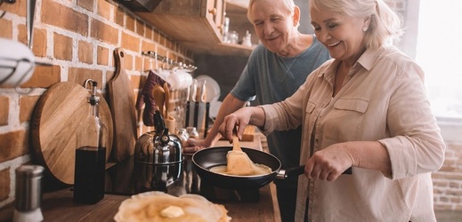 Největší palačinka na světě byla vytvořena v Manchesteru v roce 1994, s průměrem 15,01 metru a váhou 3 tuny je zapsána v Guinnessově knize rekordů.