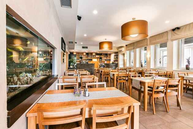 Tam, kde se hory potkávají: Objevte magické trojmezí z paluby hotelu Helios