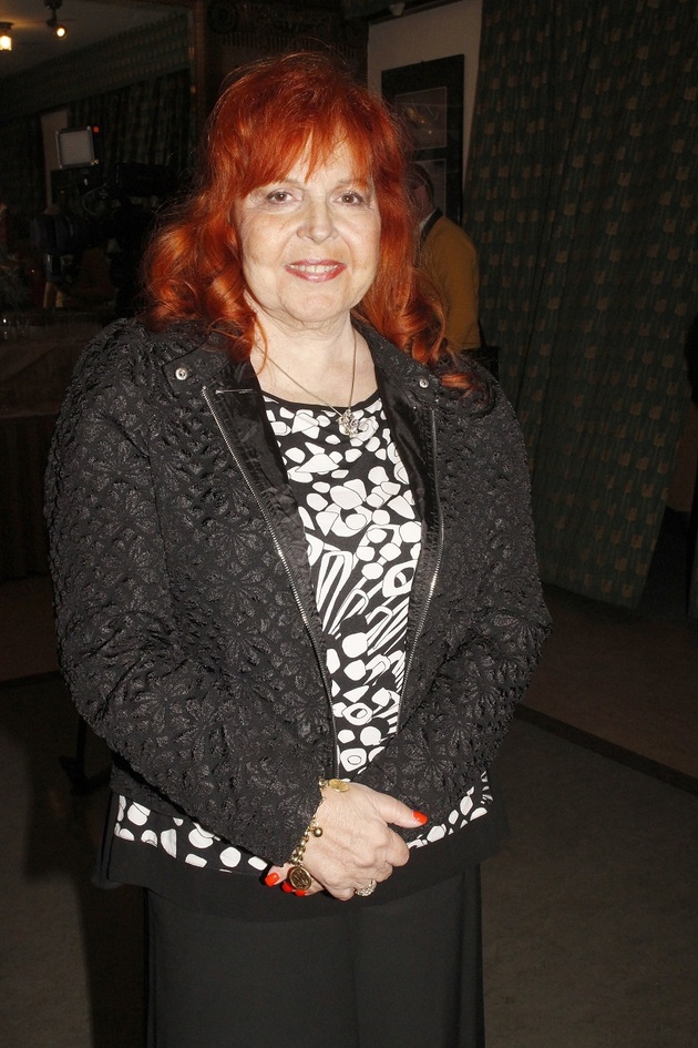 Marcela Holanová.