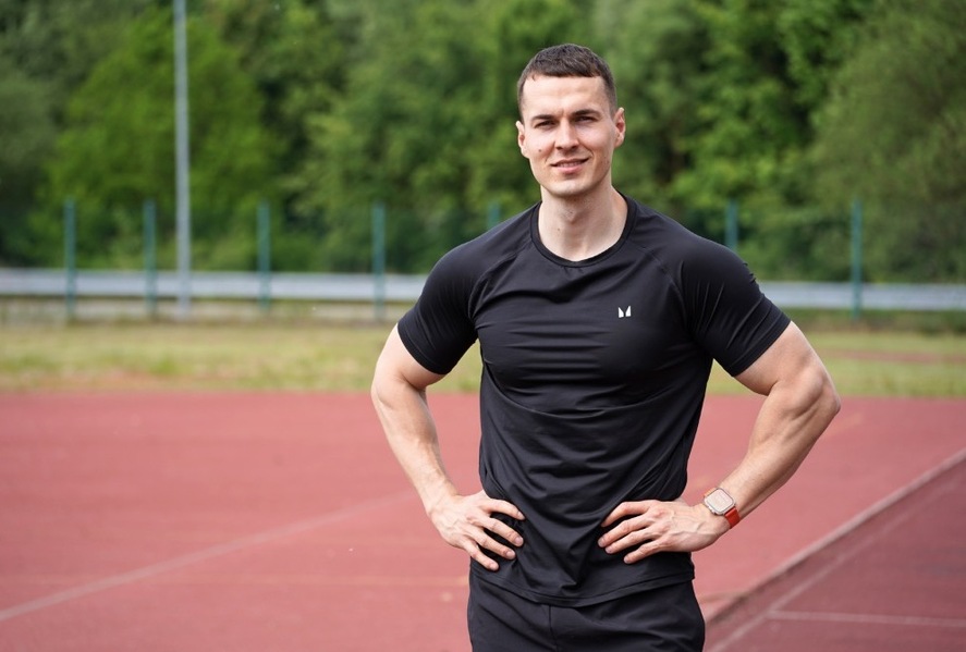 „Spánek, pohyb a strava, to je nejdůležitější pro vaše zdraví,“ říká fitness trenér Jaroslav Pecka