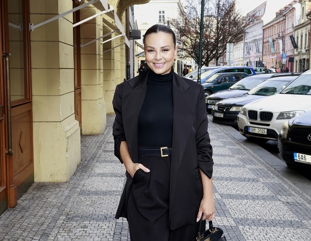 Monika Bagárová.