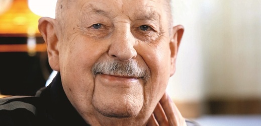 Oldřich Vlach.