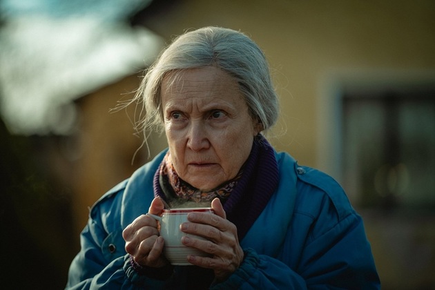 ilena Steinmasslová představuje hlavní  postavu v jejím starším životním období.